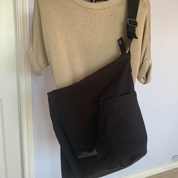 Adidas by Stella McCartney Black Shoulder Tote Gym Duffel Bag Travel Pockets Zip - Picture 1 of 11